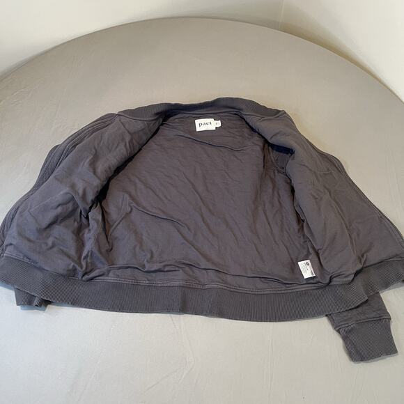 Pact Quilted Bomber Jacket Full Zip Womens Medium Gray Organic Cotton - Picture 4 of 7